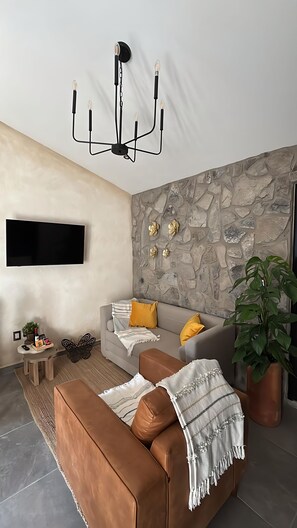 Living area - Fiorentina Loft in a quiet area in Val 'Quirico (San Miguel Xoxtla)