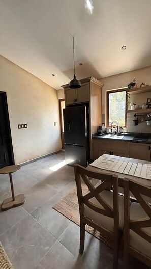 Private kitchen - Fiorentina Loft in a quiet area in Val 'Quirico (San Miguel Xoxtla)