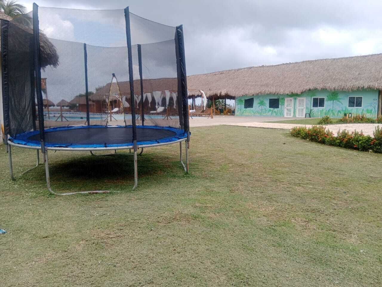 Aire de jeux - extérieure