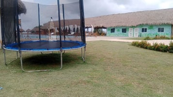 Aire de jeux - extérieure