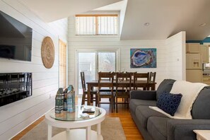 Smart TV, books, printers - Entire home in Cambridge, Maryland (Cambridge)