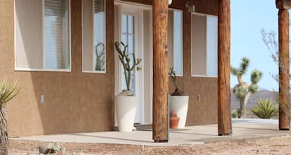 Santa fe home at Grand Canyon West Meadview 4+