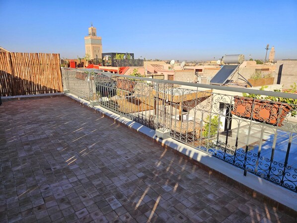 Terrace/patio - Private Riad with Pool & Spa in Marrakech – Entire Riad 5 rooms (Marrakech)