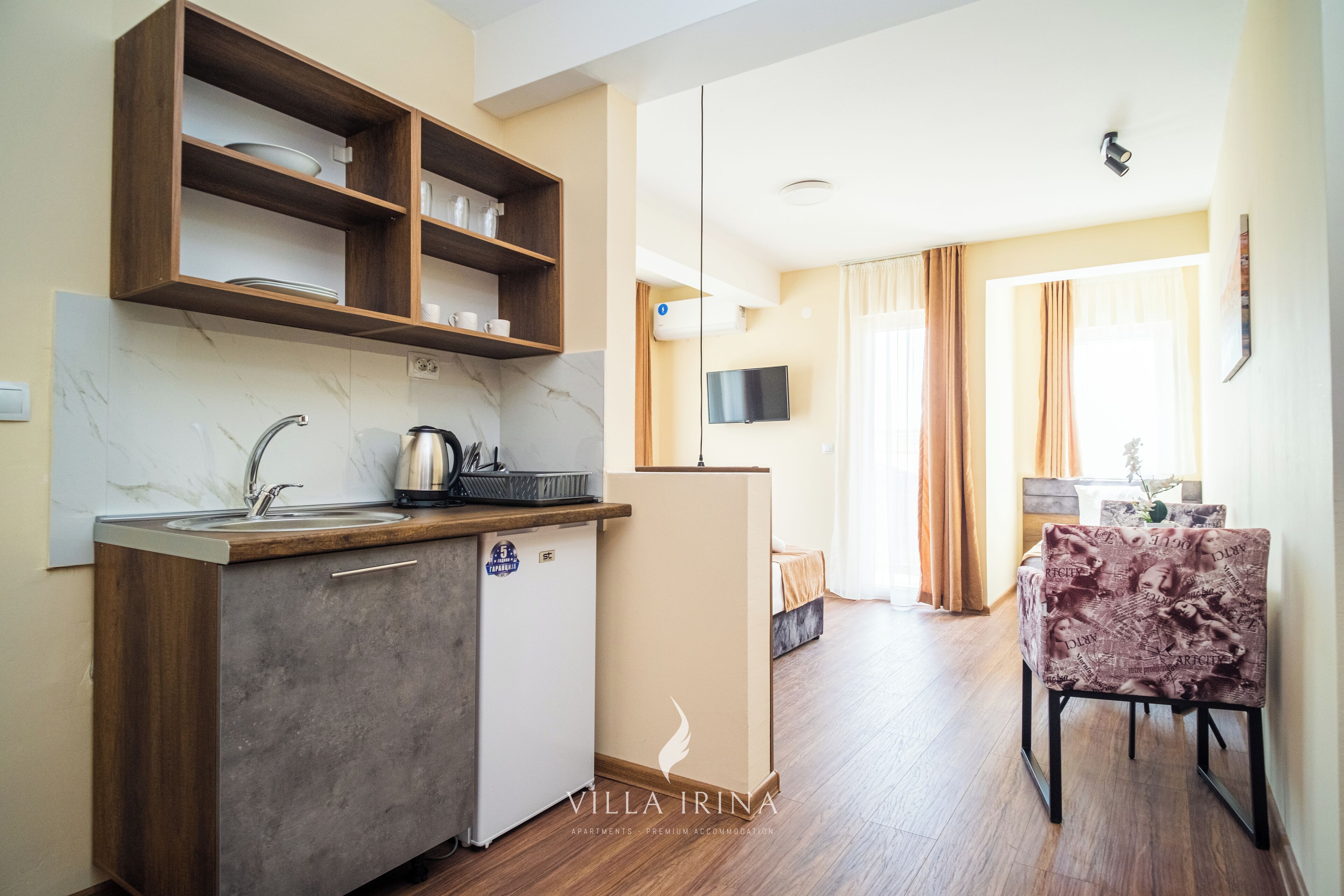 Comfort Triple Room, City View | Free WiFi