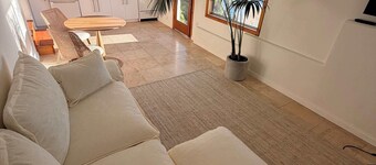 Casa Bianca by Oraklus