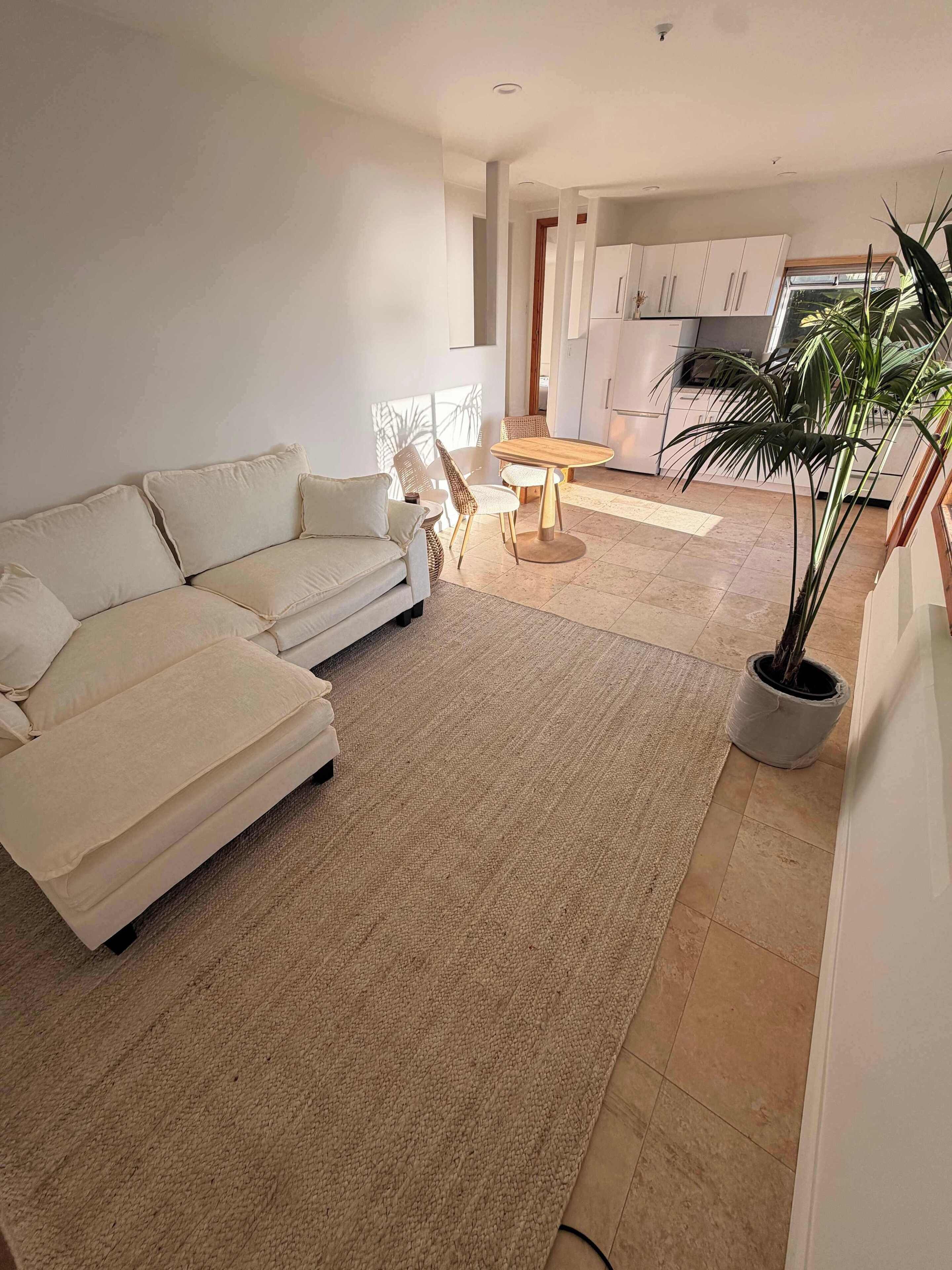 Fernseher, Kamin, Arbeitsbereiche