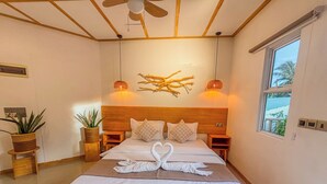 Quarto casal ou duplo superior, vista para a cidade