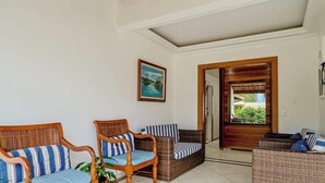 Interior - Casa Confortável em Angra do Reis Proximo a Praia (Angra dos Reis)