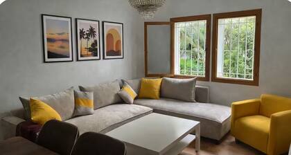 Cozy Appartment, 10 min car ride from the Moulay Abdullah Stadium
