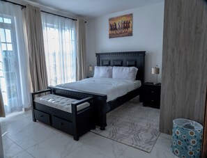 3 Schlafzimmer, Bügeleisen/Bügelbrett, WLAN, Bettwäsche