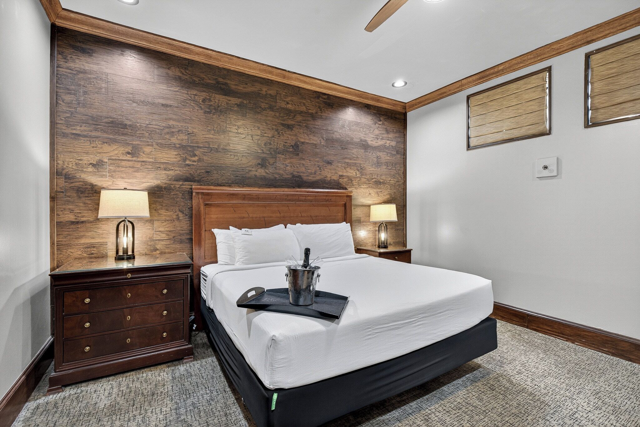 Caja de seguridad en la habitación y wifi gratis 