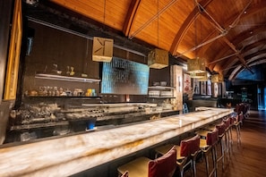 Bar (in der Unterkunft)
