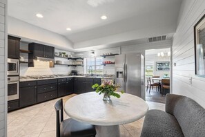 Private kitchen - Rough Creek Lodge Ranch and Resort  (Glen Rose)