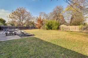 Outdoor dining - 5 Mi to Dtwn Austin: Stylish Home w/ Office & Yard (Austin)