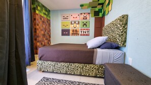 Ferros/tábuas de passar roupa, Wi-Fi, roupa de cama