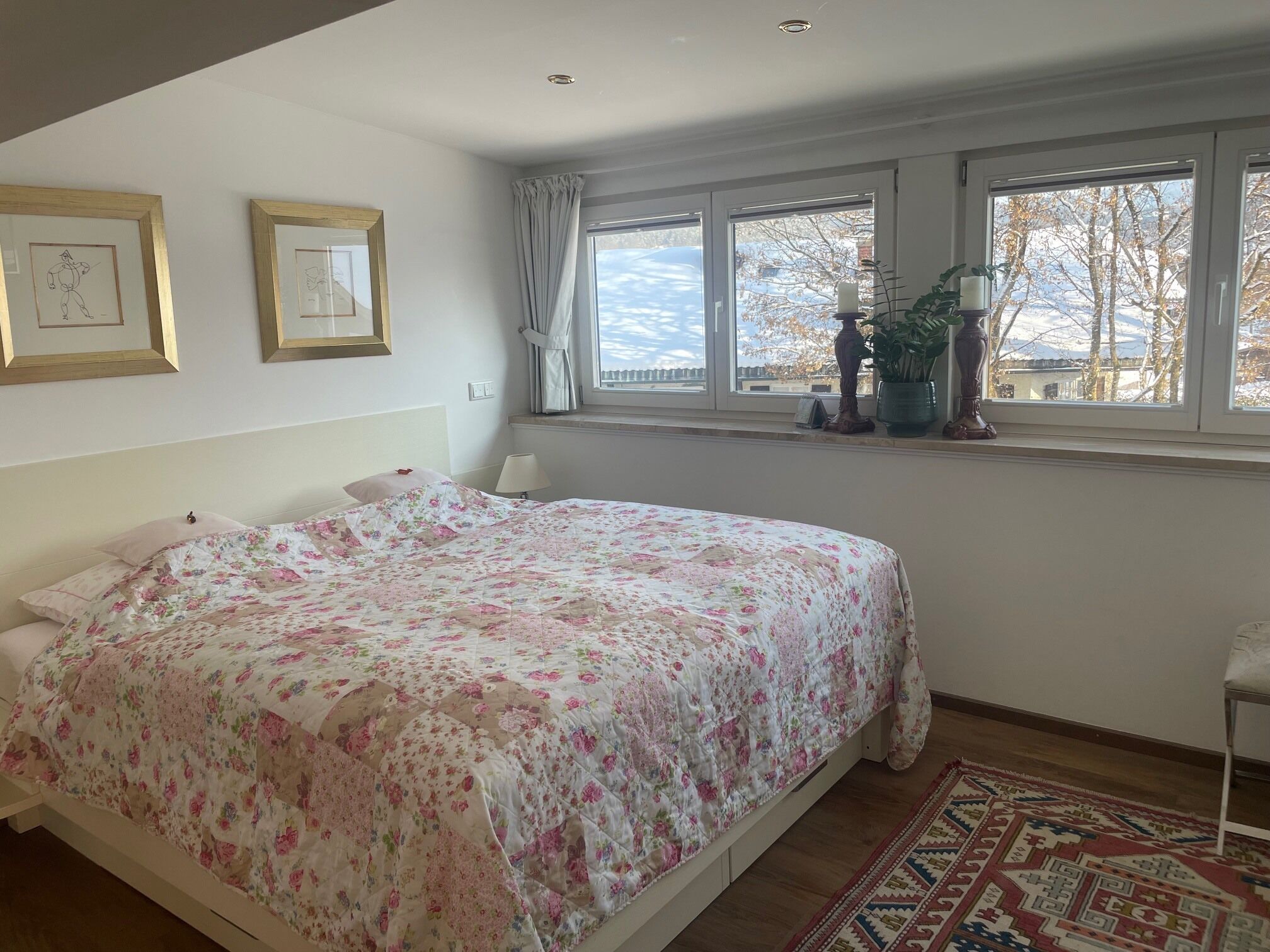 Bügeleisen/Bügelbrett, Internetzugang, Bettwäsche