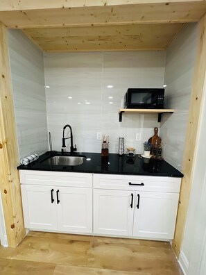 Private kitchen - Blue Escape for two. Steps from the casino (Tampa)