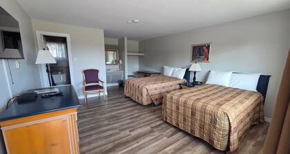 Chambre 2 Lits Queen #3