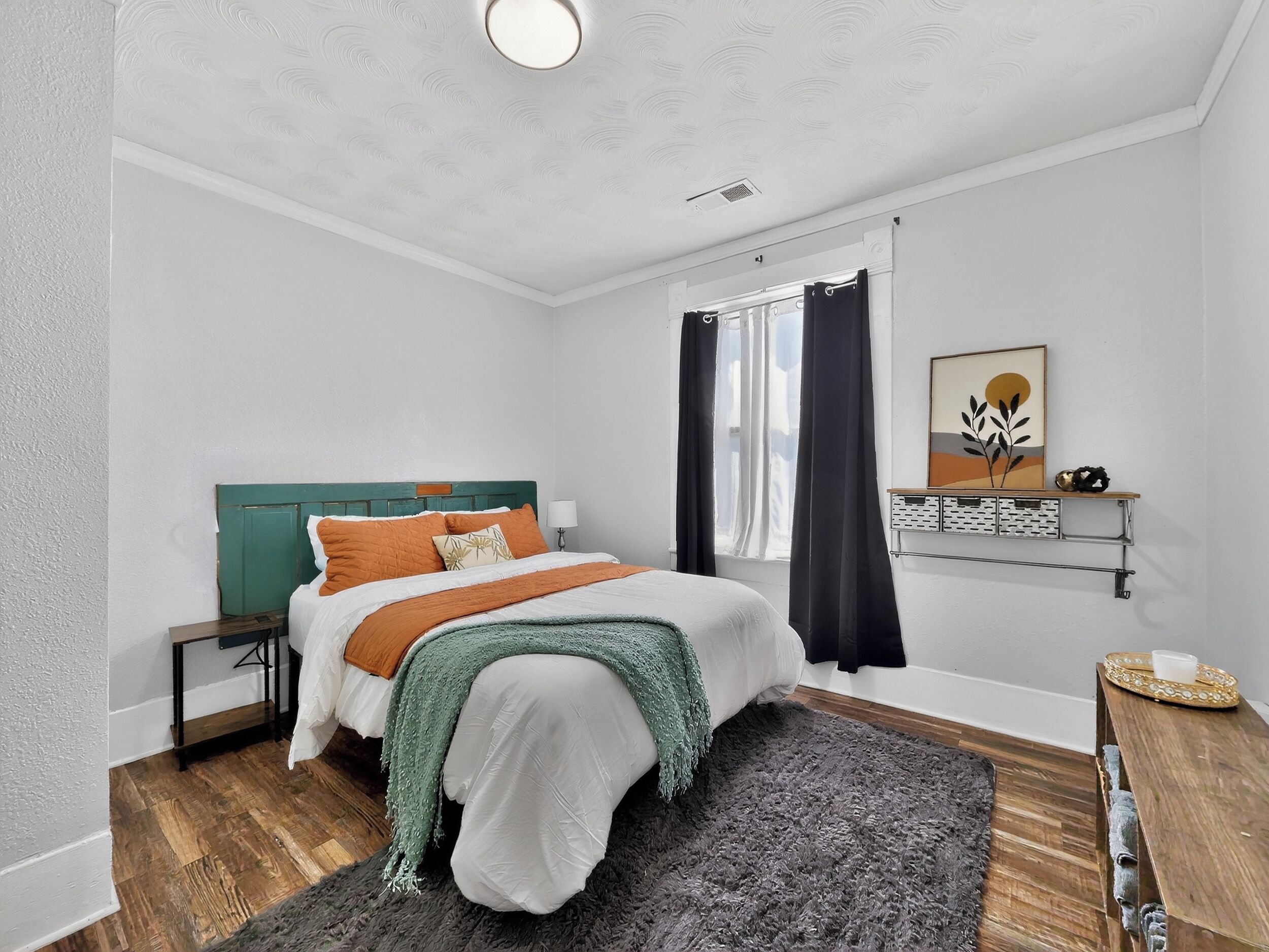 3 soverom, wi-fi (inkludert) og sengetøy