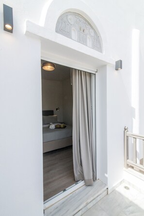 Iron/ironing board, free WiFi, bed sheets - Local Living House Tinos (Tinos)
