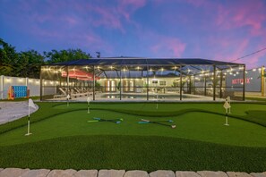 Property grounds - Epic Backyard - Pool - Hot Tub - Outdoor Theatre (Bradenton)