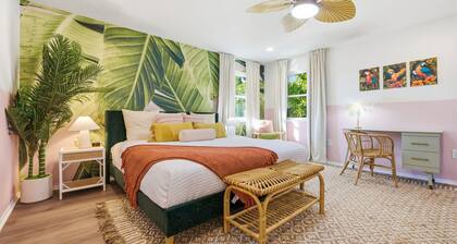 Epic Backyard - Pool - Hot Tub - Outdoor Theatre