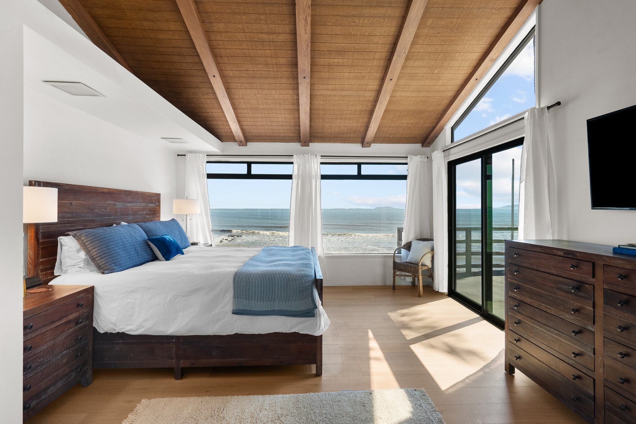 3 habitaciones, wifi y ropa de cama 