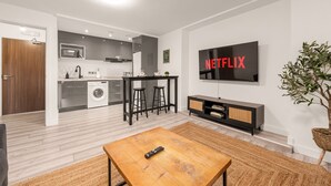 Interior - Central Manchester Haven | City Views | Sleeps 4 (Manchester)