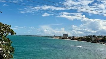 ํด๋ณ์ ์์น, 10 ๊ฐ์ ๋น์น ๋ฐ