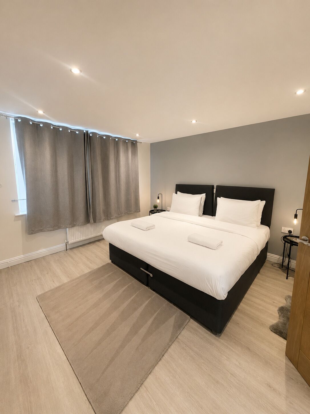 2 bedrooms, iron/ironing board, travel crib, free WiFi