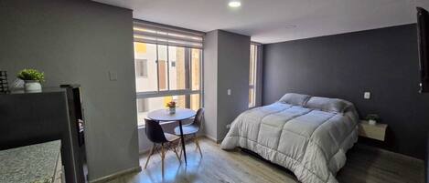 1 habitación, caja de seguridad en la habitación, wifi y ropa de cama