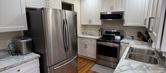 Come stay and relax in our newly renovated home by the Ichetucknee River