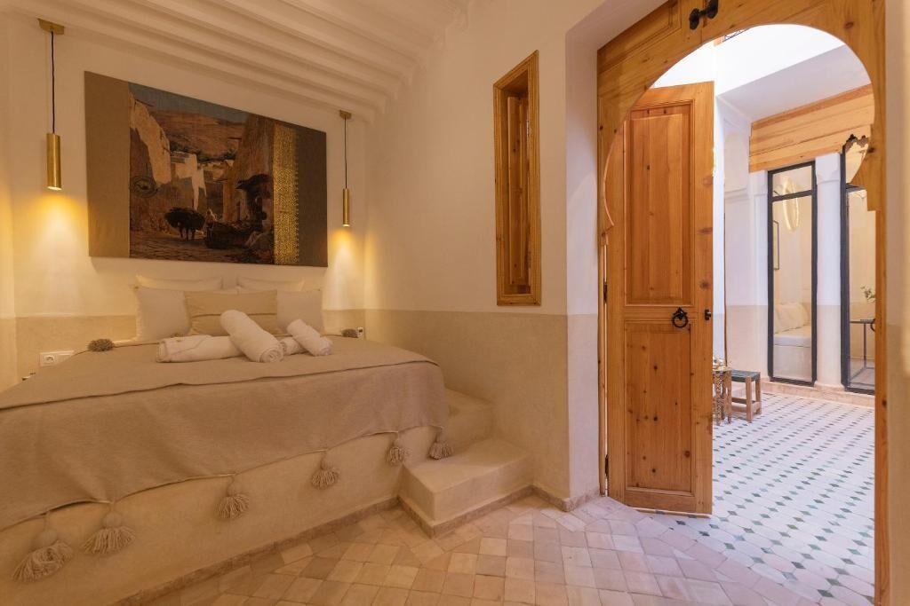 In-room safe, free WiFi