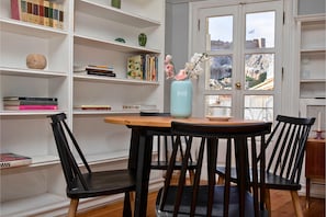 Dining - Paul - Rooftop Sanctuary in the Heart of Plaka (Athens)