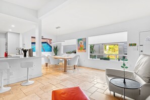 Dining - Intervillas Florida - Villa Barracuda (Cape Coral)