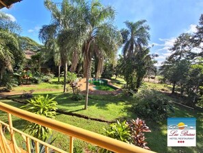 Outdoor pool - Hotel & Restaurant Las Brisas (Puerto Esperanza)