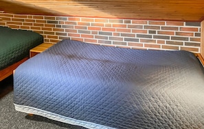 4 makuuhuonetta, ilmainen Wi-Fi