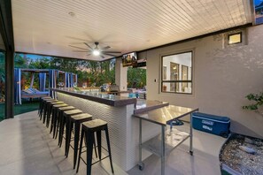 Terrace/patio - Melrose Place: Pool, Spa, Fire Pit, Gameroom, EV! (Indio)