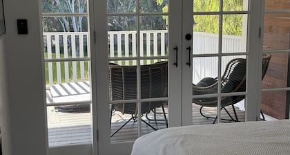 ESCAPE THE ORDINARY
Experience Dawsons Retreat, the ultimate escape.