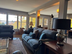 TV, fireplace - Sunsets, Mountain Views & Space to Slow Down (Fairview)