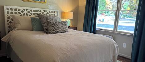 3 makuuhuonetta, silitysrauta/-lauta, Wi-Fi, vuodevaatteet