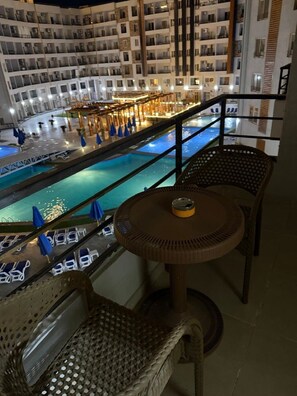 Quarto, 1 quarto, acessível, para fumantes | Piscina | Piscina interna