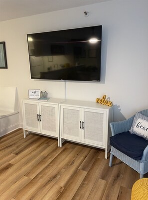 Smart TV - Oceanfront and Steps Away from the Pool and Beach at Ocean Isle Beach, NC! (Ocean Isle Beach)