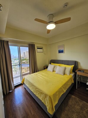 WiFi, bed sheets - Buttercup Villa - Resort Inspired Living in Satori (Pasig)