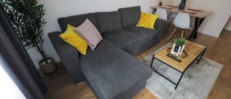 Apartment | Living area