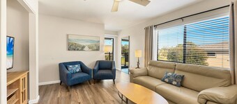 Beach House Barcelona E- 3MINUTE WALK TO THE BEACH, clean & cozy