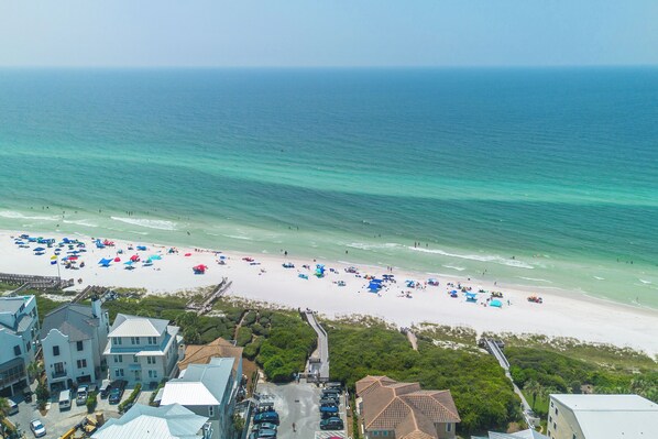 Beach nearby - Seagrove Beach 30A "The Sweet Southern Juan"
Just steps from the Ocean (Santa Rosa Beach)