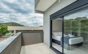 Departamento básico | Terraza o patio