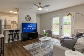 TV, computer monitors - Charming 2BR Hoover Retreat w/ Easy Parking (Hoover)