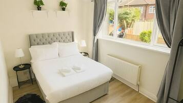 2 camere, ferro/asse da stiro, Wi-Fi gratuito, lenzuola